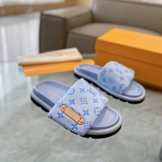 Louis Vuitton Slippers